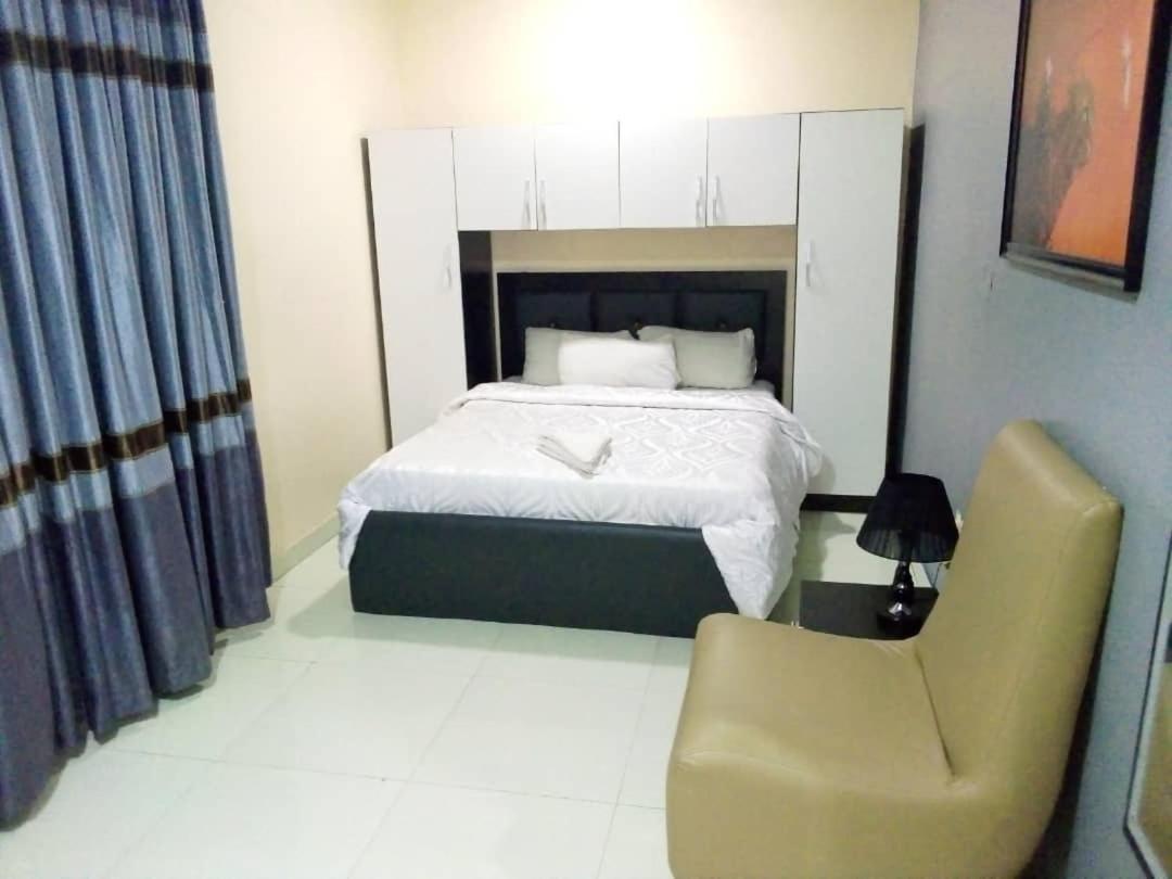 Primal Aparthotel Ikoyi Lagos Bagian luar foto