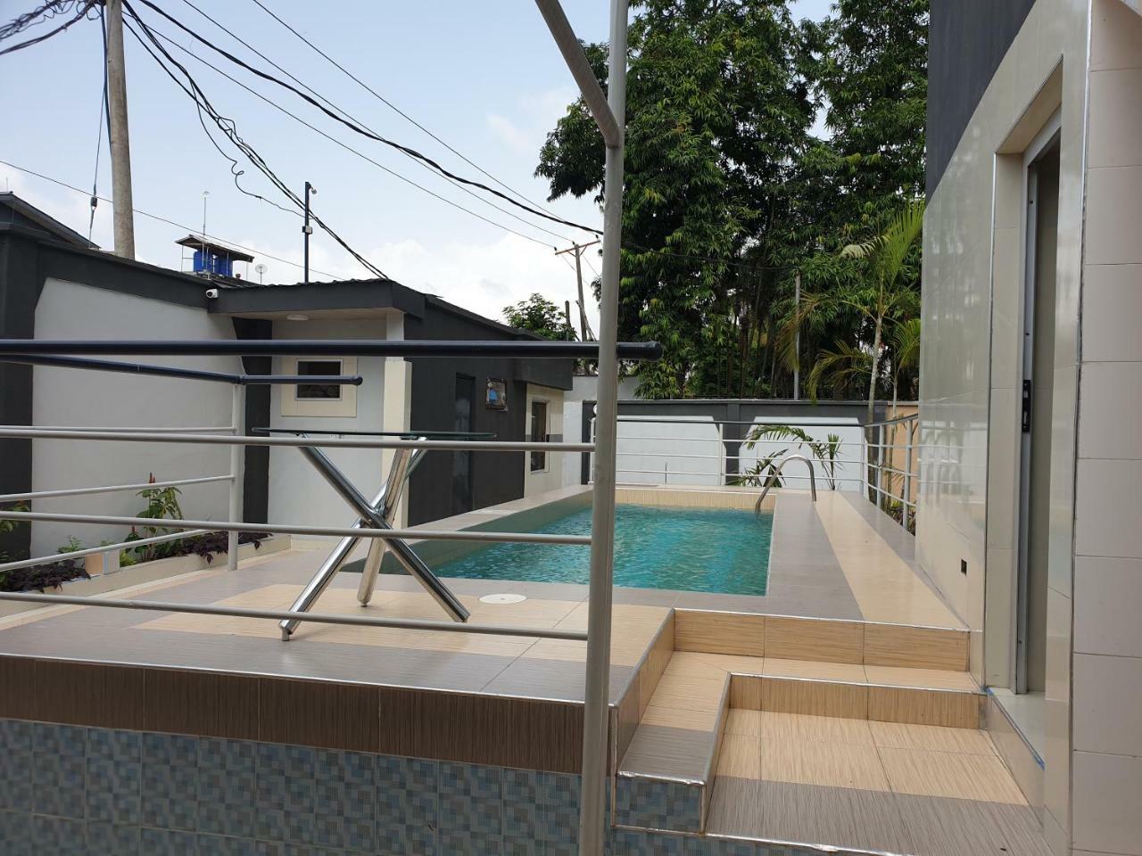 Primal Aparthotel Ikoyi Lagos Bagian luar foto